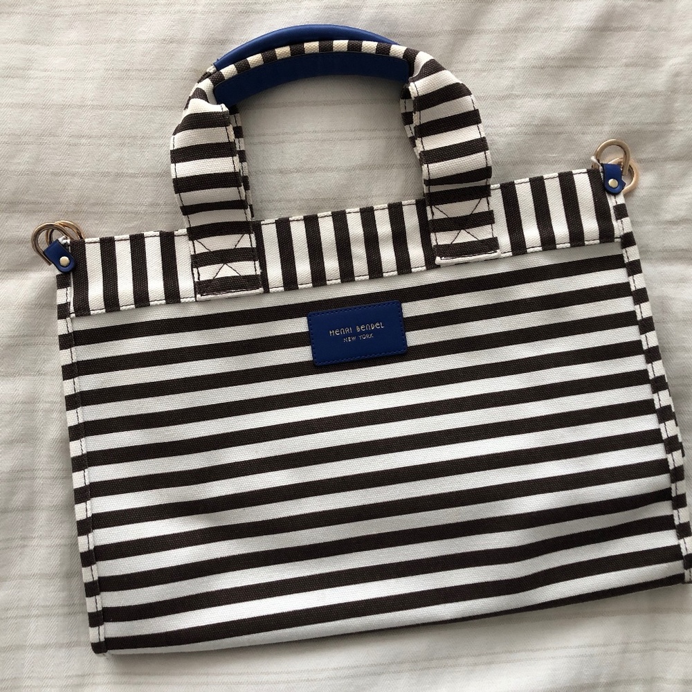 Henri Bendel Tote w/ crossbody strap
